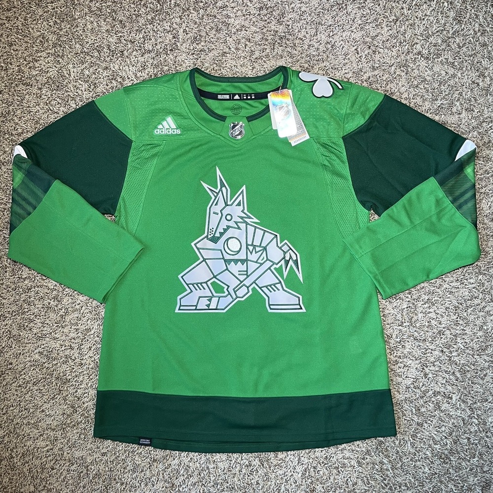 Adidas Arizona Coyotes St Patrick's Day Hockey Jersey Size 50 MEDIUM M NHL NEW